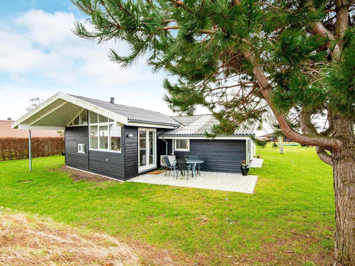 8 Person Holiday Home In Ebeltoft Exterior foto