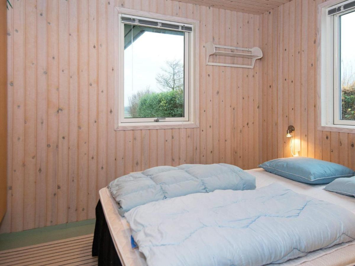 8 Person Holiday Home In Ebeltoft Exterior foto